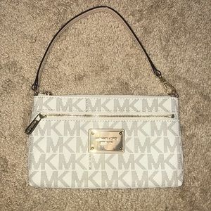 Micheal Kors small purse